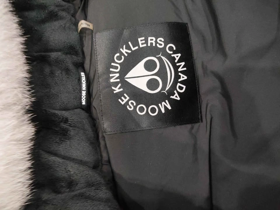 Moose knuckles jacket medium youth 99% NEW - photo 3