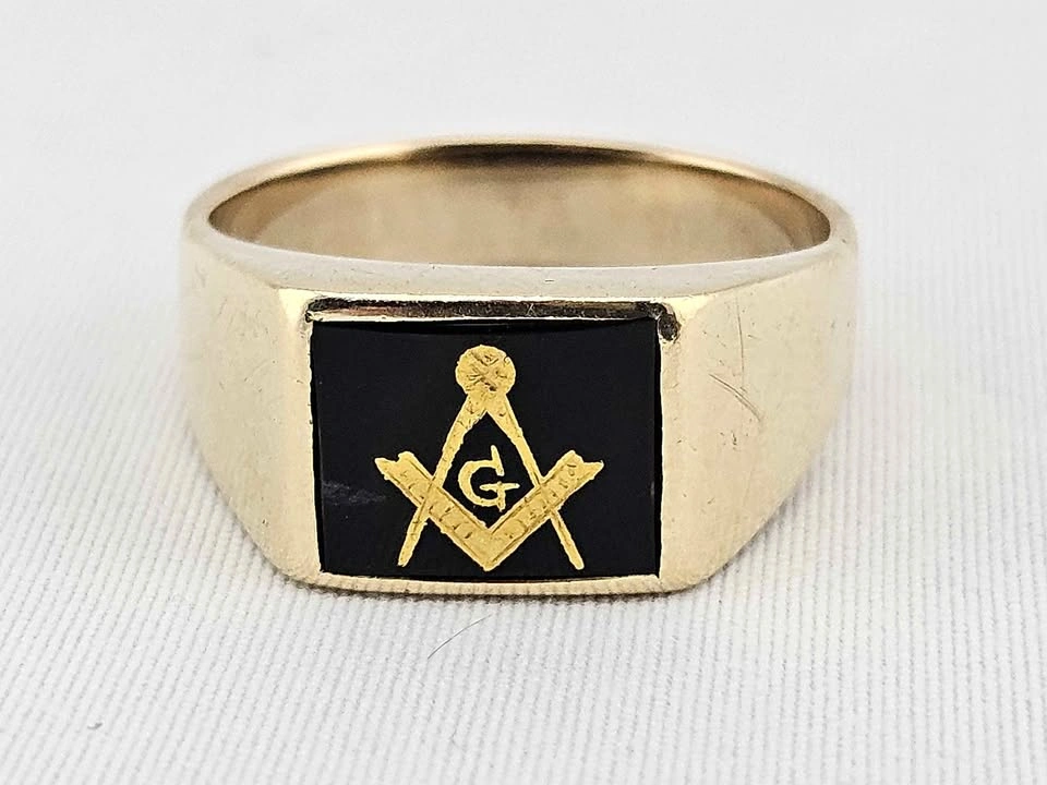 Men's 10k Gold Masonic Ring Size 9 (6.16g)