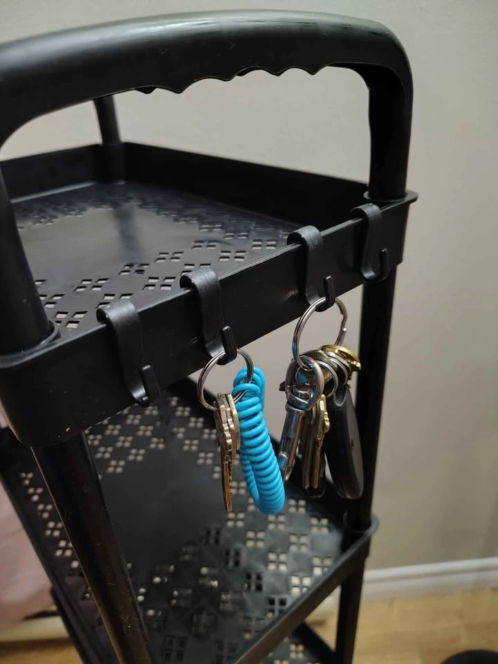 Brand new! 5 Layer black Plastic with wheels and 4 hangers - photo 2