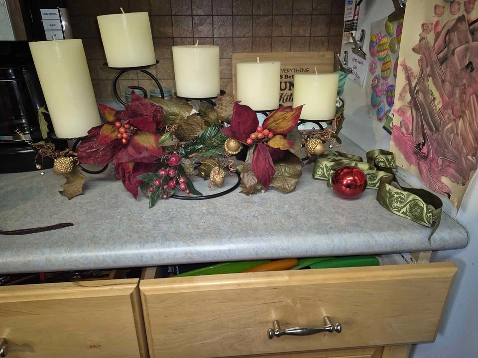 Metal Candle Stand With candles. - photo 2