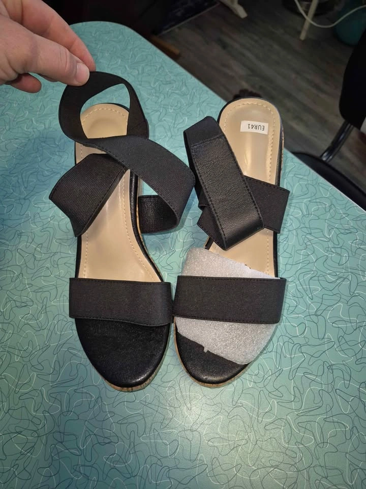 BNIB Strap Wedge Heels, 41/Size 10 - photo 4