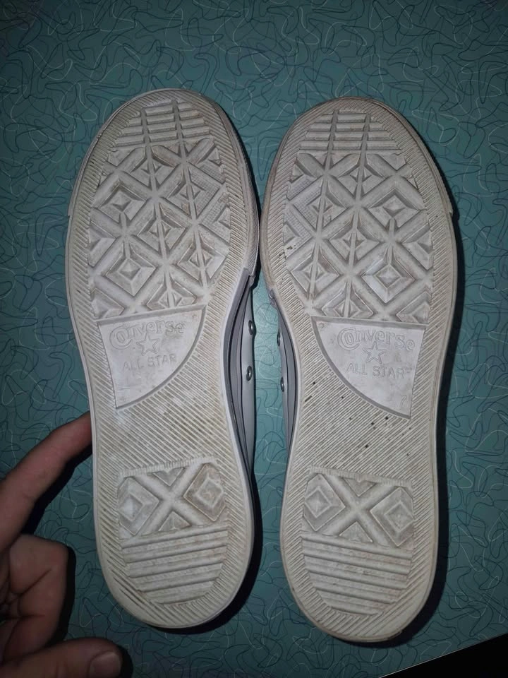 Leather Women's White Shoes, Size 9 but fits 10 - photo 4