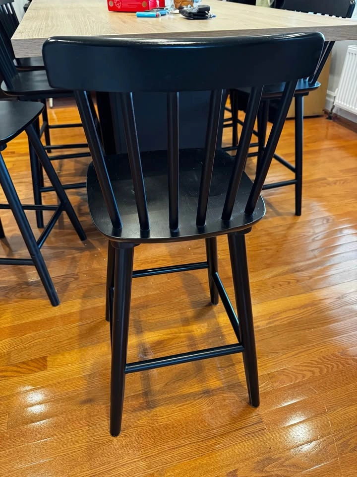 LUE BONA Windsor Wooden Bar Stools Set of 4. Like New - photo 3