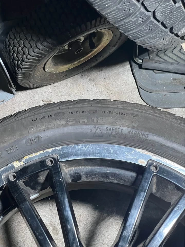 225/45r18 Summer Tires - photo 3