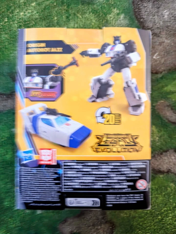 Buzzworthy Origin Jazz Transformers (Sealed) - photo 2