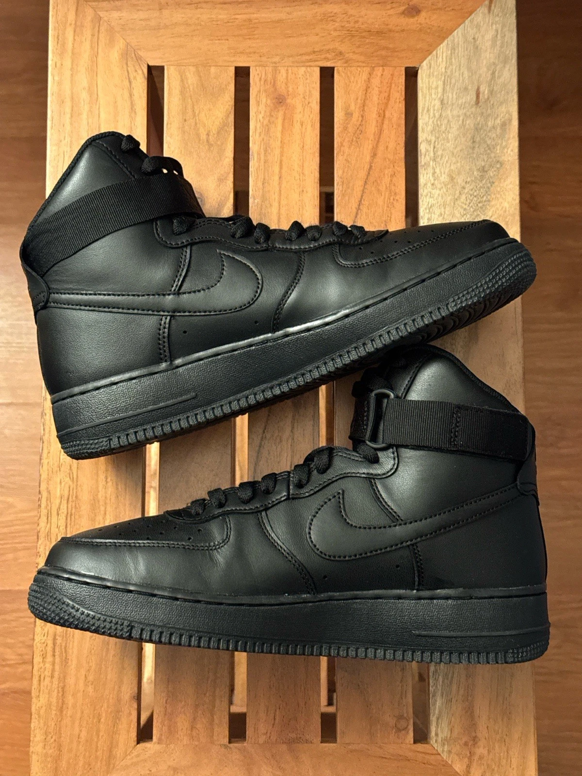 Nike Air Force 1 High Triple Black Men’s Size 9.5 - photo 2