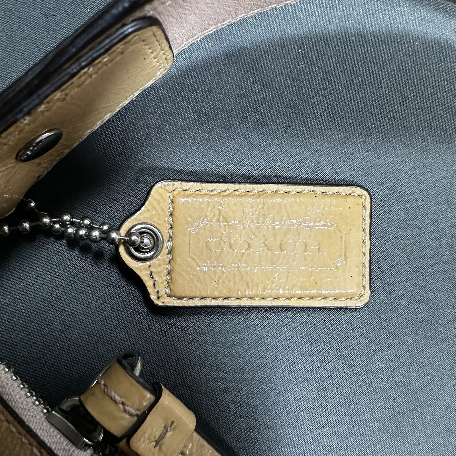 Coach Yellow Leather Hobo Bag Silver Hardware Pleated Front Shou - photo 5