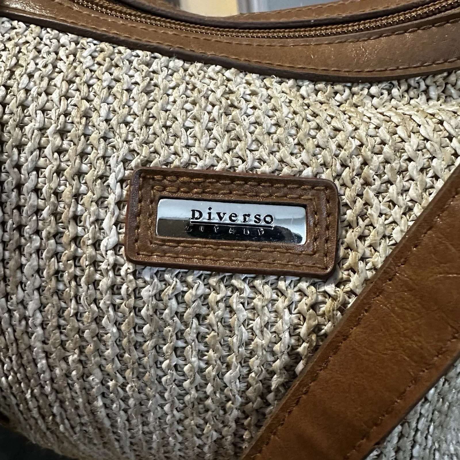 Diverso Italy Vintage Woven Straw & Leather Shoulder Bag - photo 4