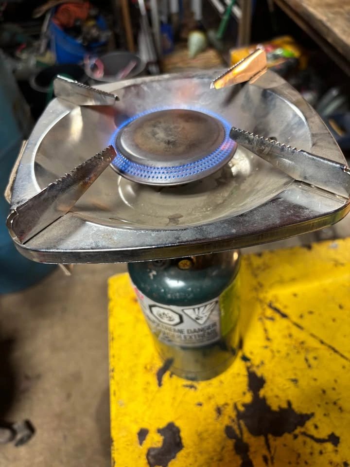 Single burner camp stove with propane tank - photo 4