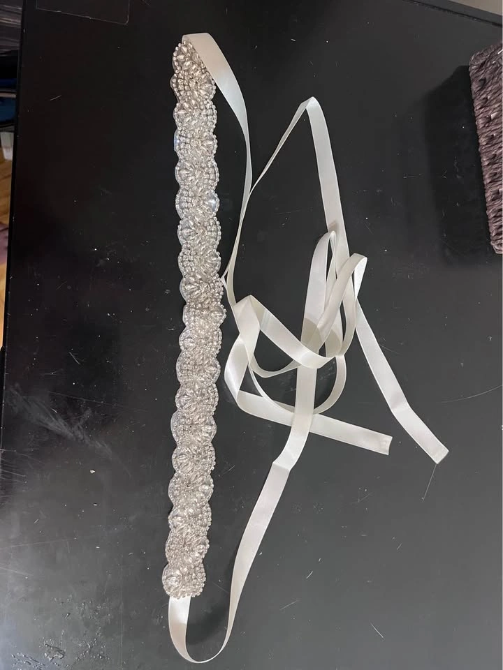 Wedding Jewelry and Accessories - photo 5