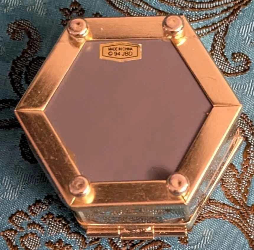 Glass Trinket Box with Hinged Lid - photo 4