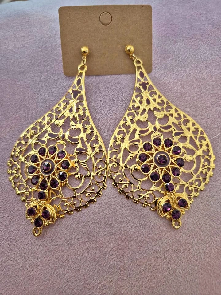 New Fashion Earring Bundle - 4 Pairs