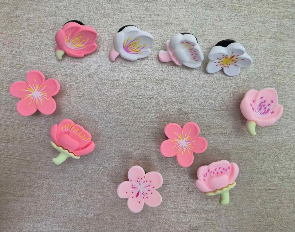 Bulk Lot of Character Shoe Charms - photo 5