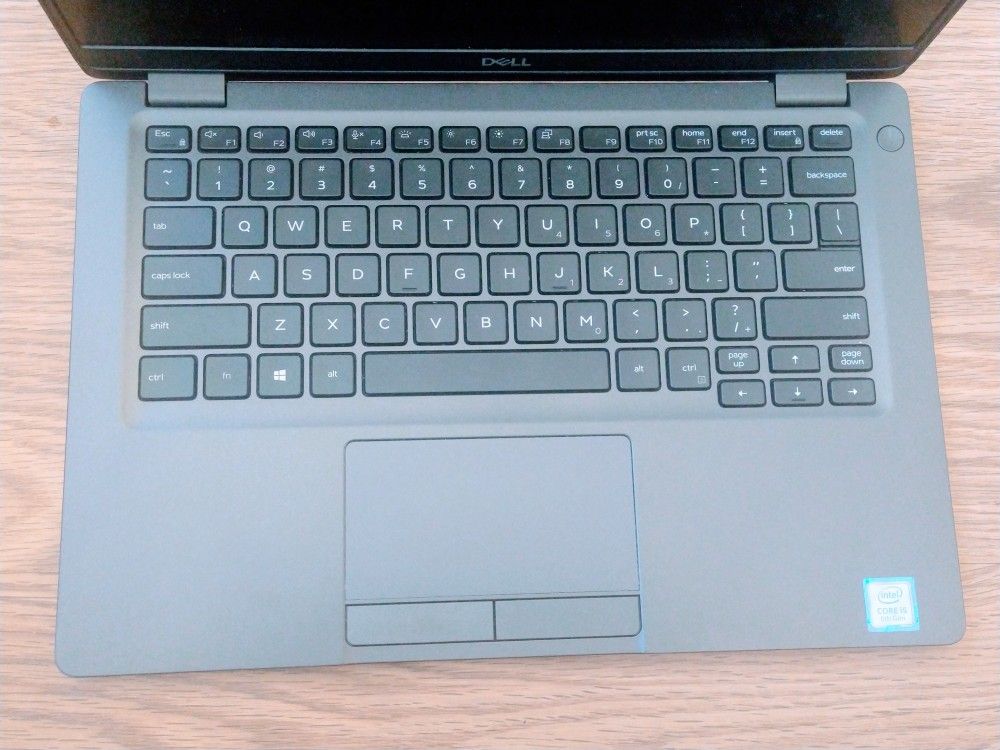 Dell Latitude 5300 13.3" Touchscreen Laptop - i5, 16GB RAM, 256G - photo 4