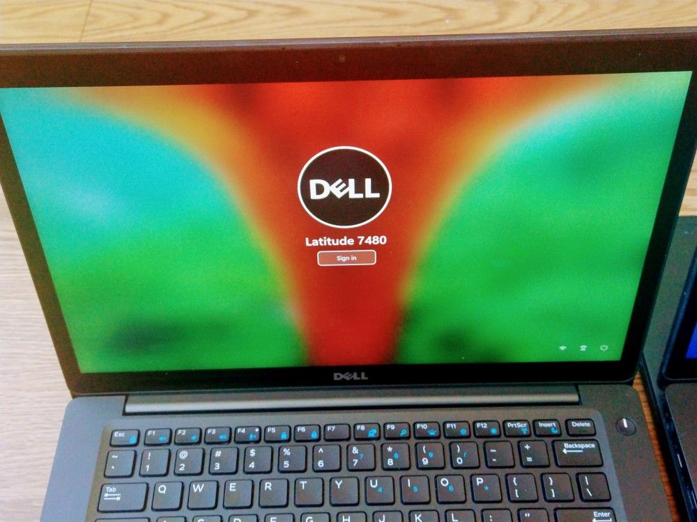 Dell Latitude 7480 Touchscreen i5 Laptop - 16GB RAM, 256GB SSD