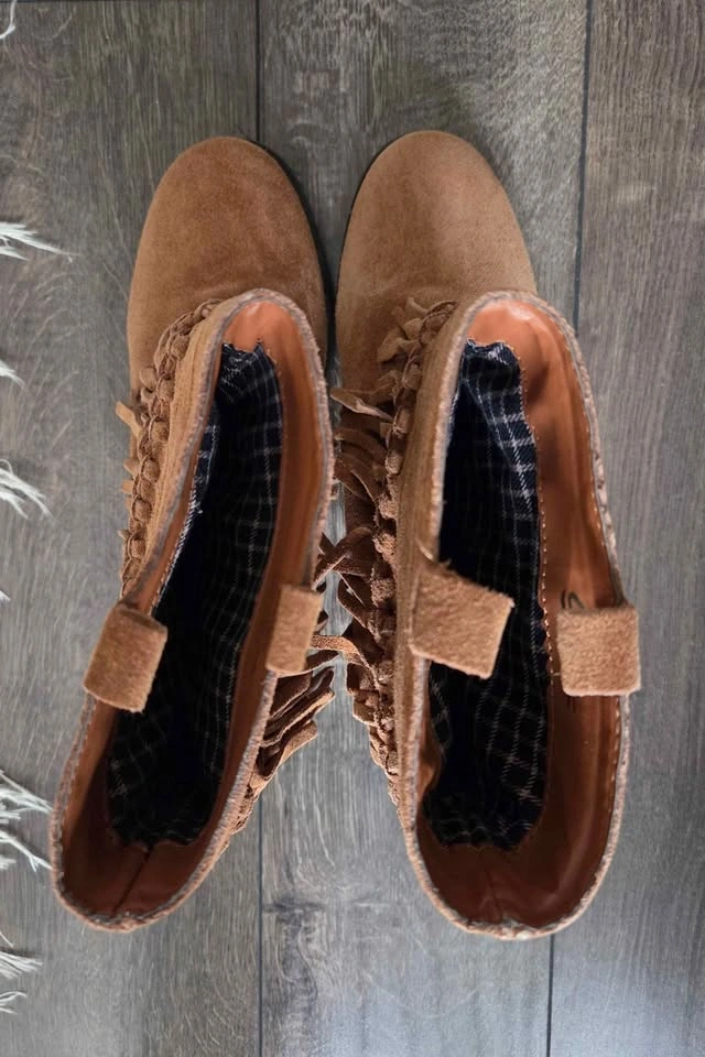 Fringe Cowboy Boots - Sbicca Vintage Collection - photo 4