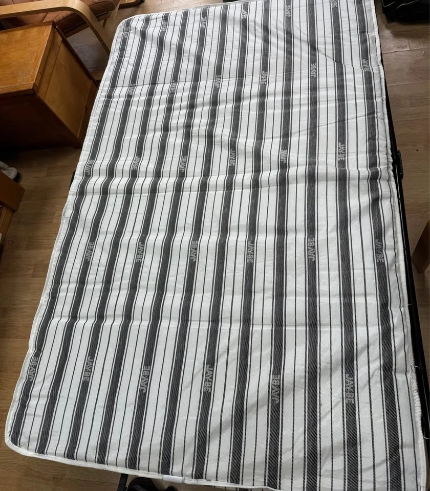 Jay-Be Folding Guest Bed with thin Mattress - photo 2