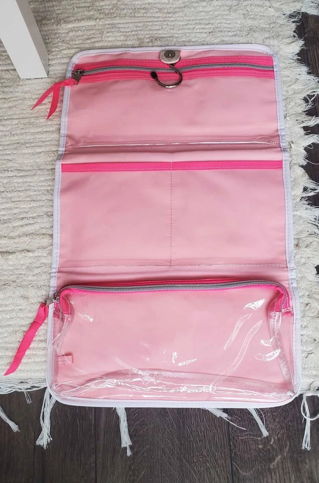 Victoria's Secret Travel Toiletry Case - photo 2