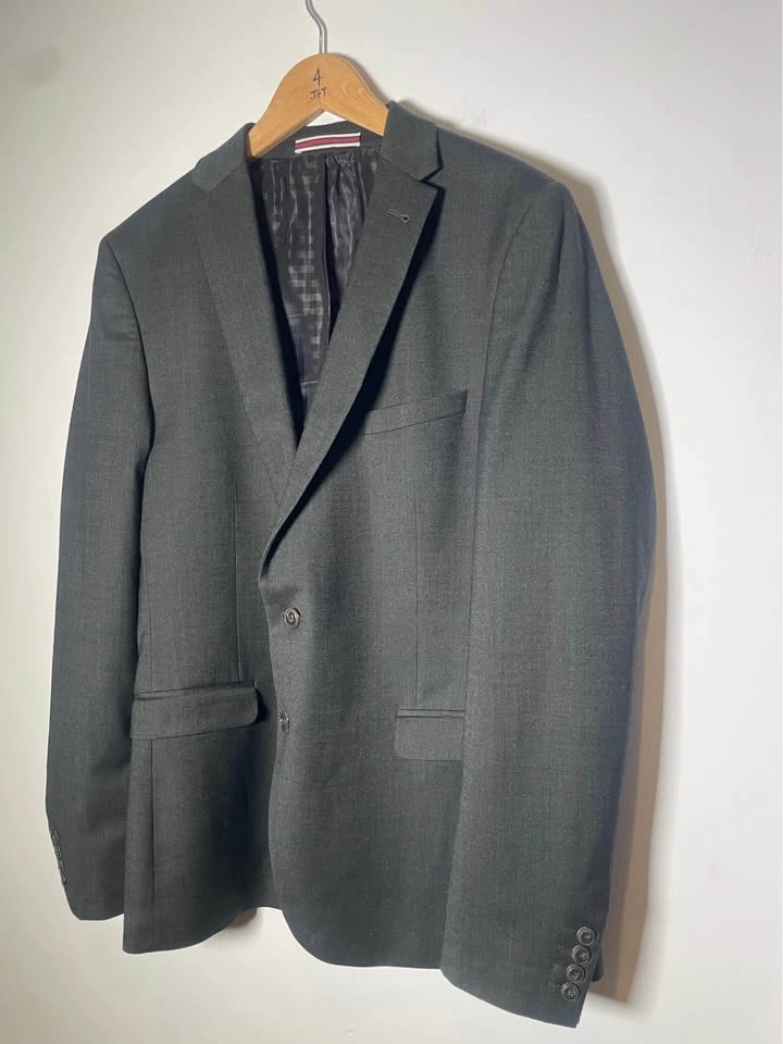 Ben Sherman Tailoring Charcoal Grey Blazer - Size 44 (Approx) - photo 4