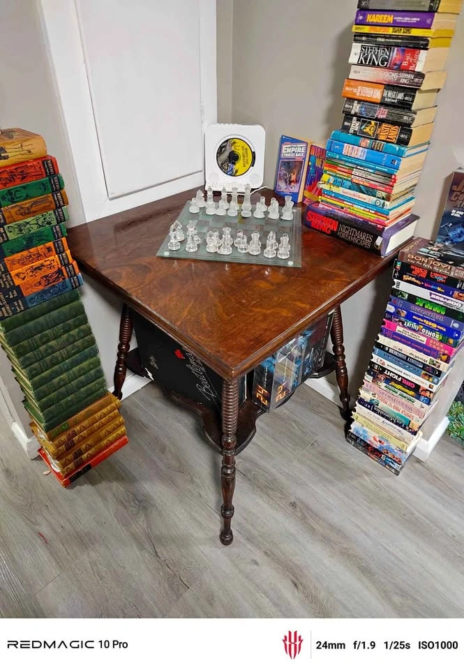 Vintage 1940's Oak Parlour/Gaming Table