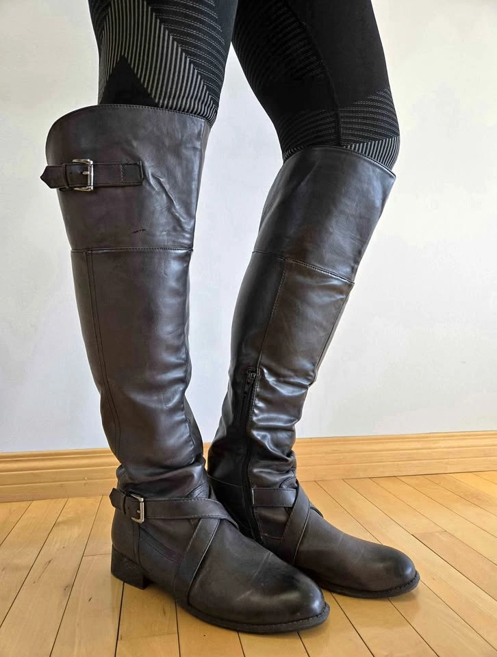 Womens Thigh High Black Fashion Boots - Size 10