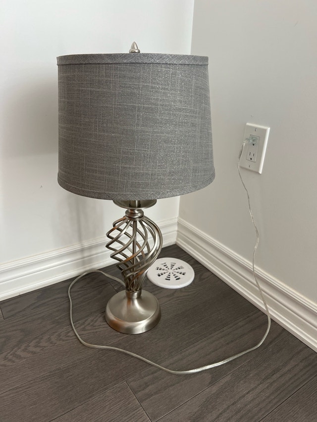 Table Lamp - Moving Sale Must Go - photo 2