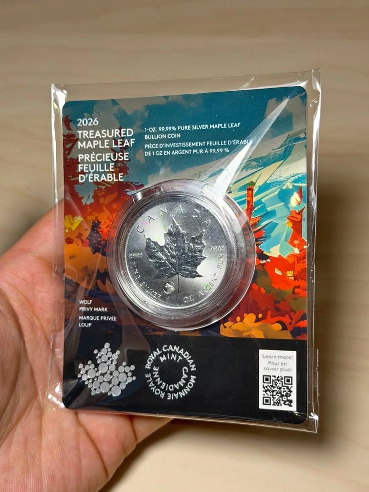 2026 Maple Leaf 1oz Silver Coin (Wolf Privy Mark, Premium Bullio