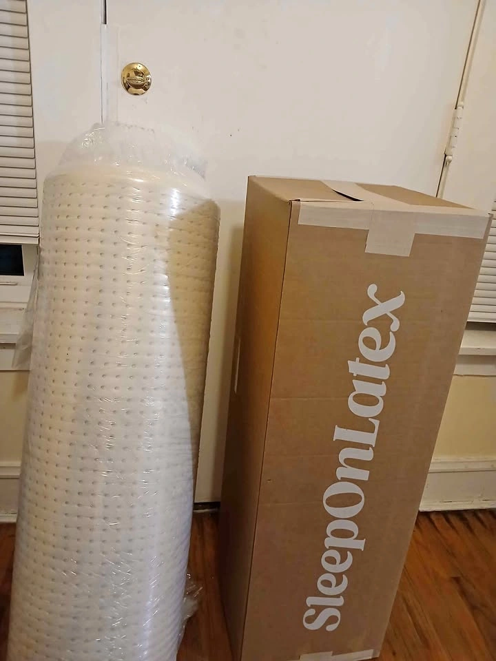 Sleep on latex mattress toppers