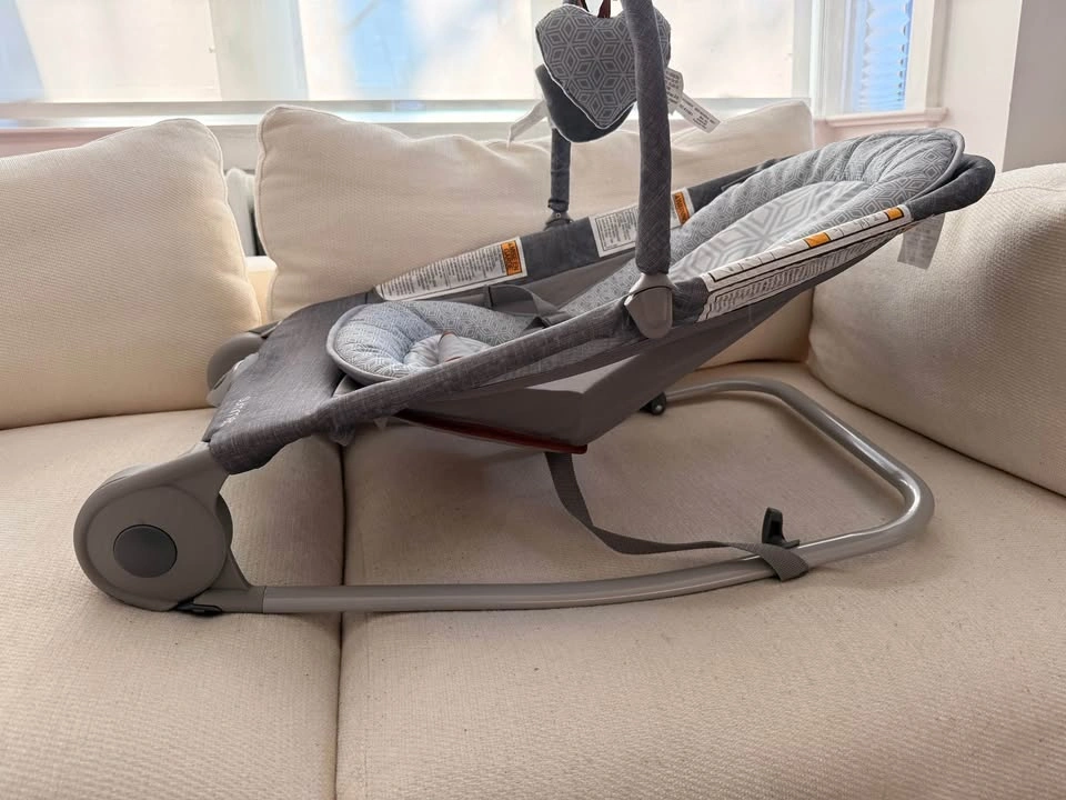 Summer Baby Bouncer chair with Toybar - photo 4