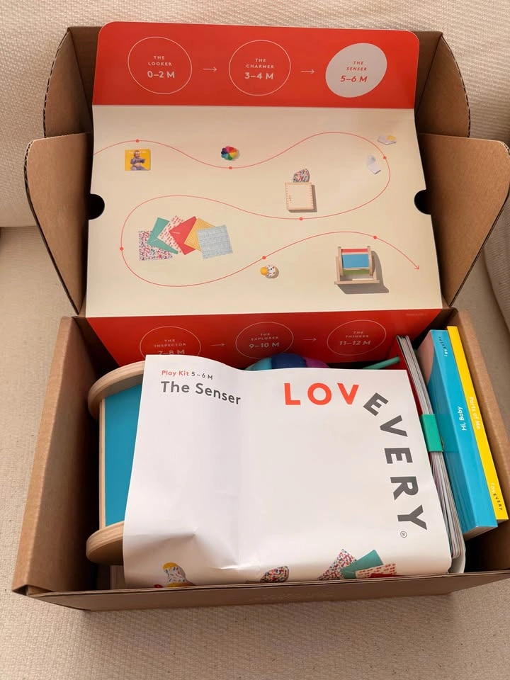Lovevery Senser Play Kit with Books - 5-6m - BRAND NEW - photo 3