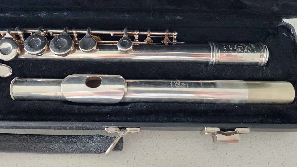 Gemeinhardt 22SP Flute with Hardcase and Cleaning Rod - photo 5