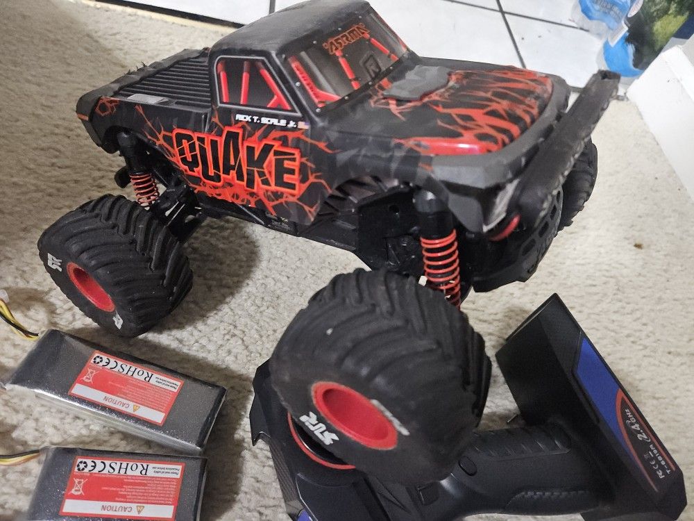 Arrma Quake Brushless 4x4 - photo 5