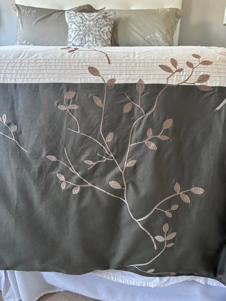 Duvet Cover Set - Queen Size - photo 2
