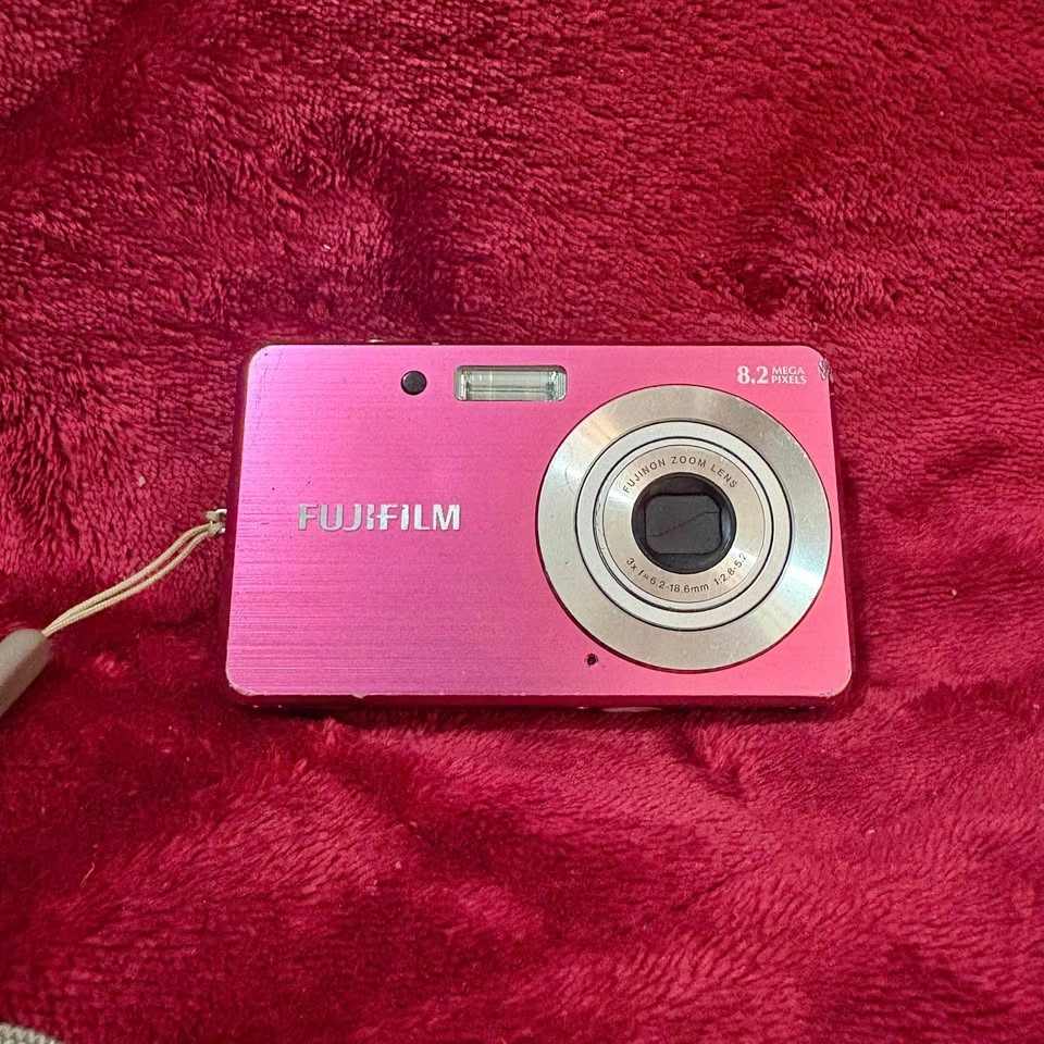 Fujifilm FinePix J12