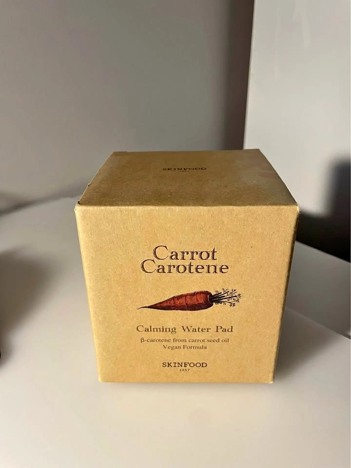 SKINFOOD Carrot Carotene Calming Water Toner Pads