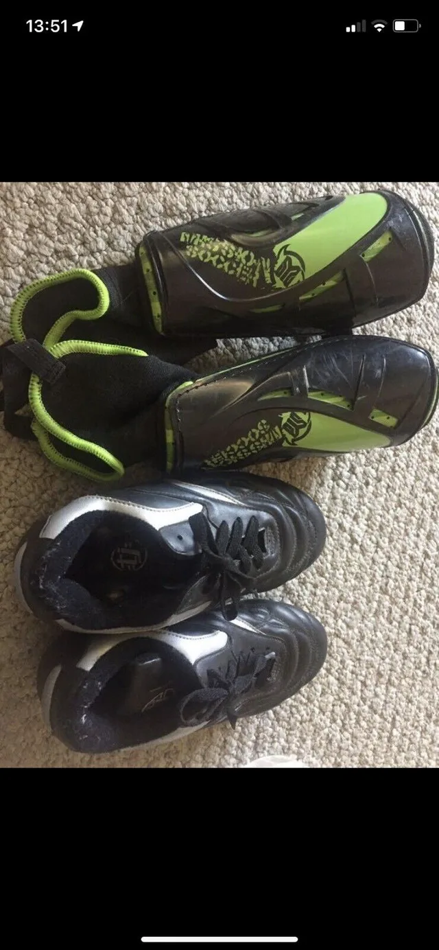 Soccer Cleats and Shin Guards Size 3.5 child thumbnail