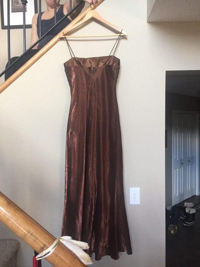 Beautiful Bronze Gown 13/14 - photo 2