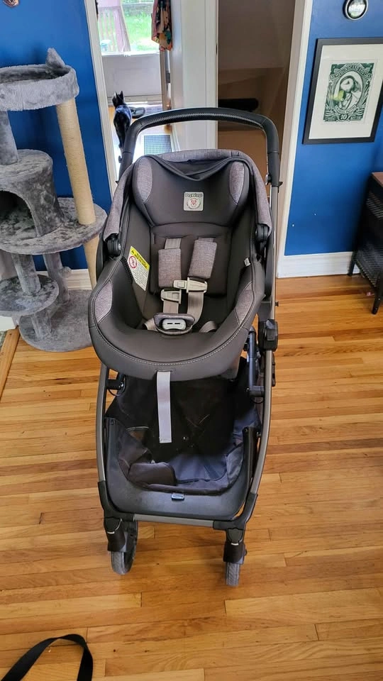 Peg Perego Ypsi Travel System (Stroller, Car Seat) - photo 2