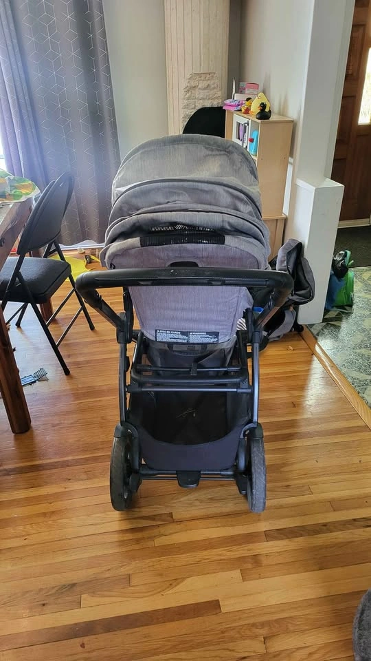 Peg Perego Ypsi Travel System (Stroller, Car Seat) - photo 3