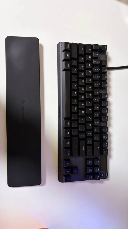 Steelseries Apex 7 TKL Gaming Keyboard - photo 2