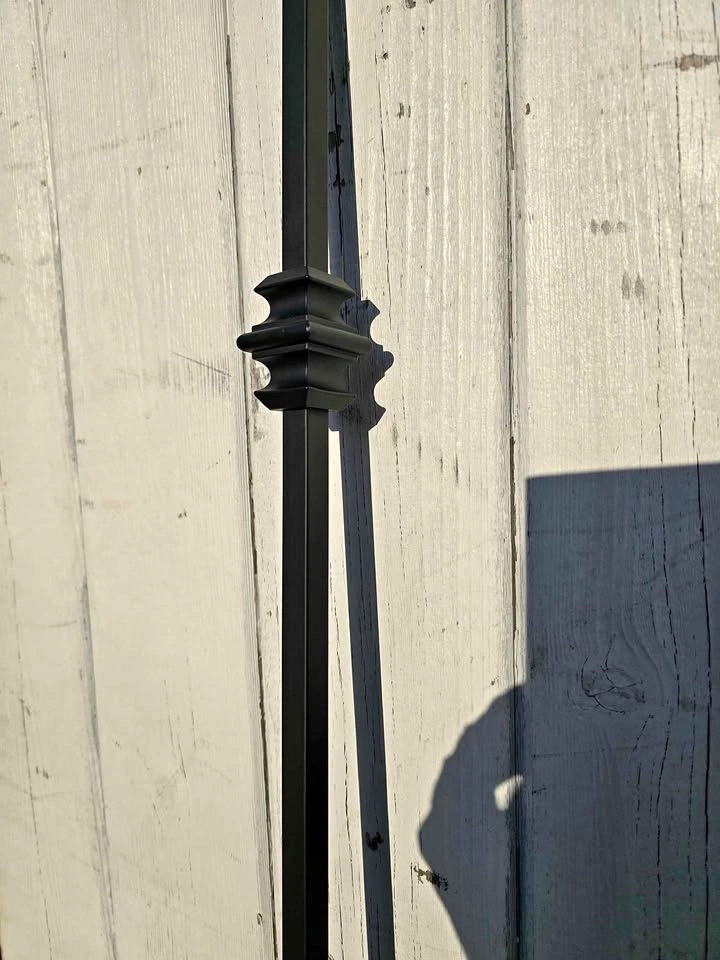 Black spindles