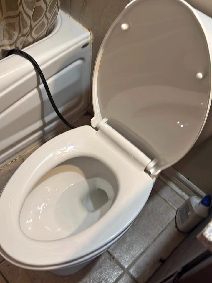 Toilet installation