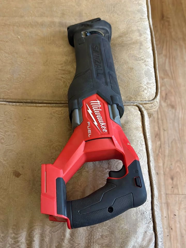 M18 Fuel Sawzall