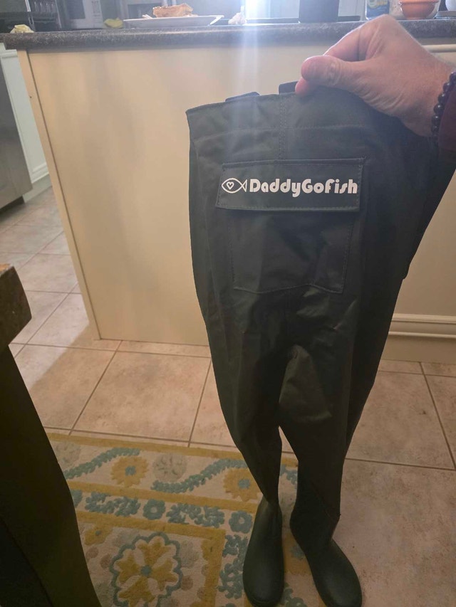 DaddyGoFish Chest Waders for Kids (Ages 5-6) - photo 2
