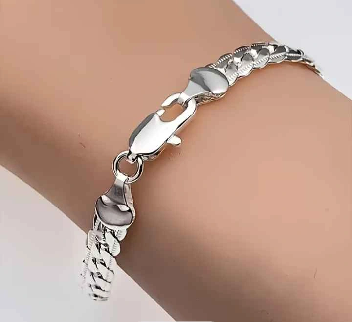 Elegant 925 Sterling Silver Luxurious Bracelet - photo 2