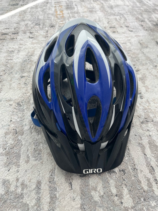 Giro Adult Cycling Helmet (54-61 cm)