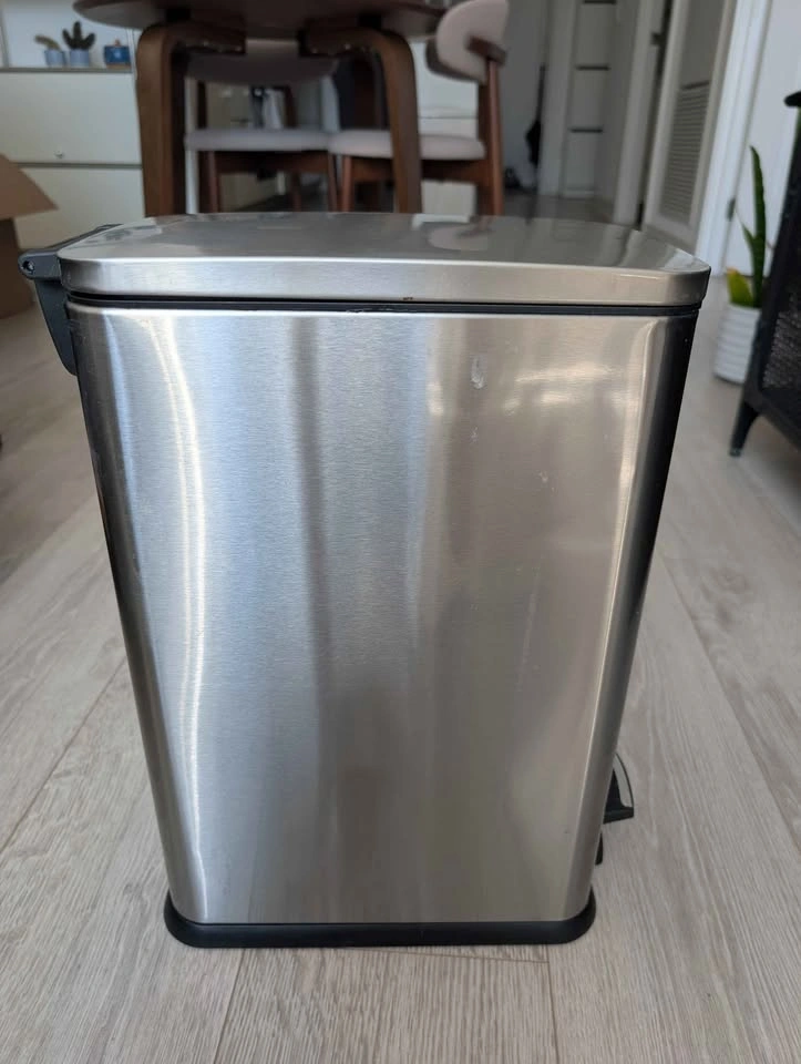 Stainless Steel Foot Pedal Trash Can - photo 4