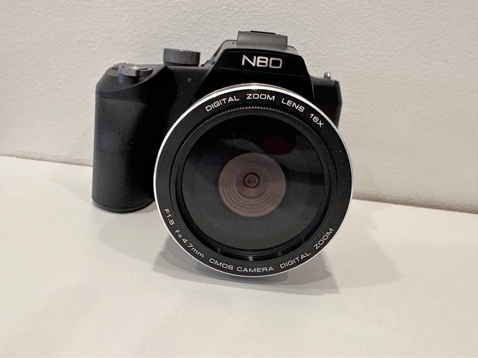 NBD S205 60MP 16X Zoom Selfie Screen Camera - Like New