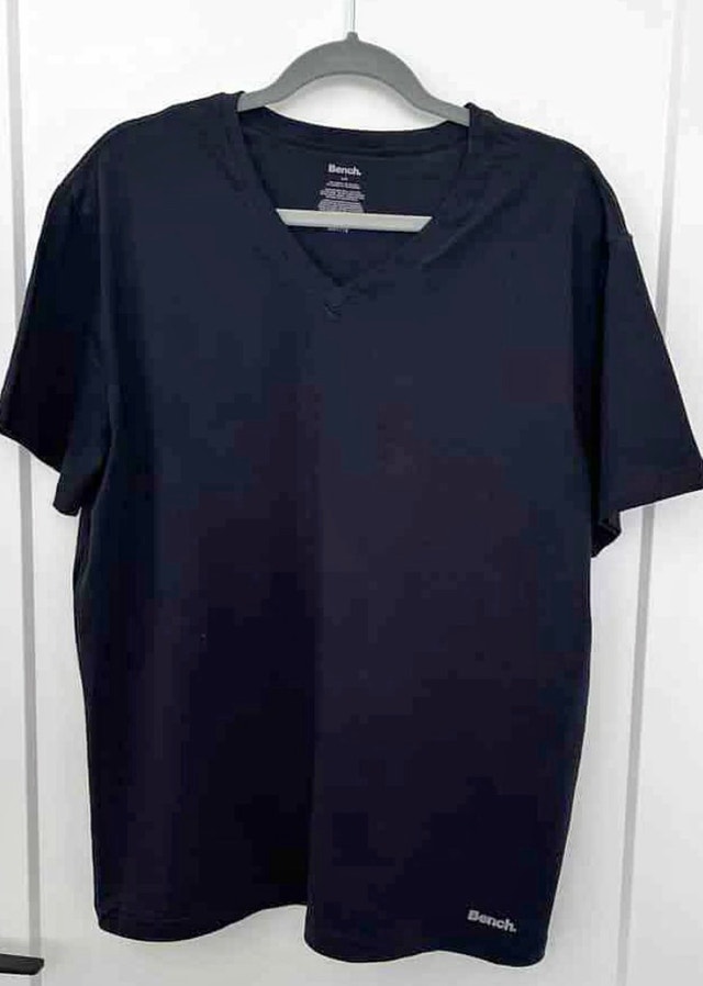 BENCH T-Shirts Size: L White/Black $5 Each - photo 5