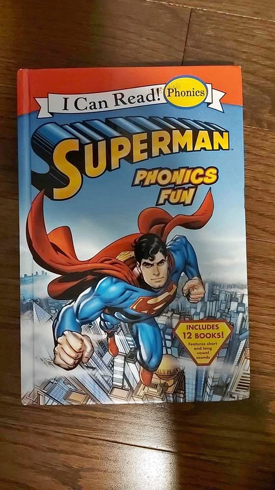 Superman Phonics Fun Book